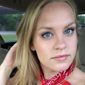 Meet your Posher, Molly